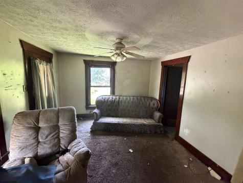 1284 Lazzelle Union Road Maidsville WV 26541
