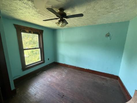 1284 Lazzelle Union Road Maidsville WV 26541