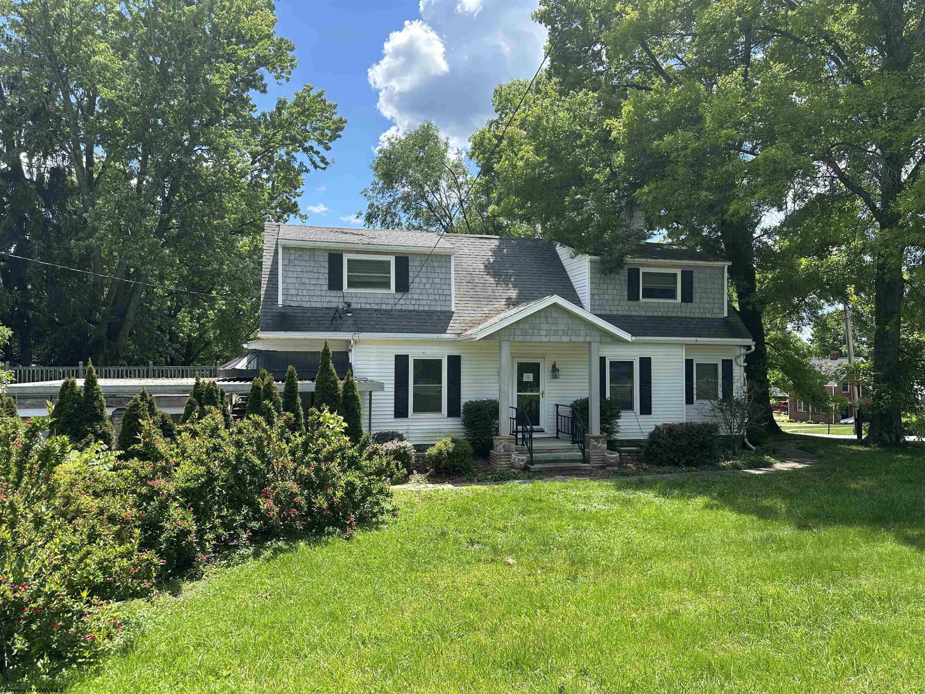 396 Laurel Street Morgantown WV 26505