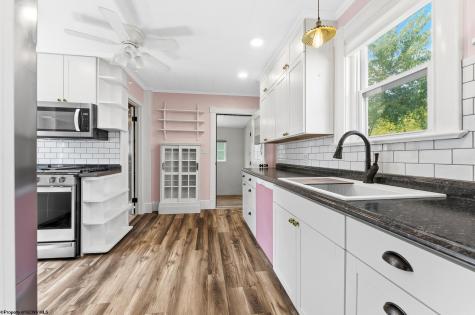 1113 Denver Avenue Morgantown WV 26505