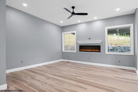 206 Sabre Court Morgantown WV 26508