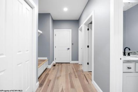 206 Sabre Court Morgantown WV 26508
