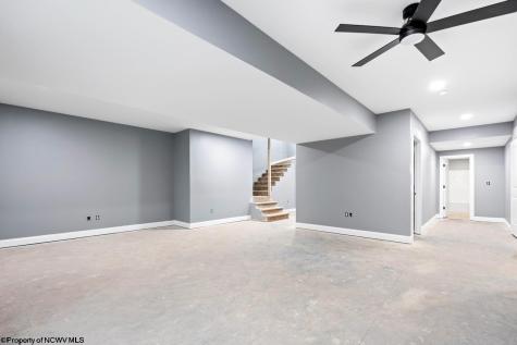 206 Sabre Court Morgantown WV 26508
