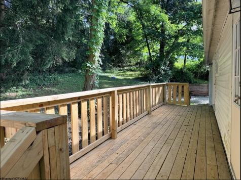 180 Morgans Run Road Morgantown WV 26508