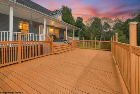 102 Saffel Hill Drive Grafton WV 26354