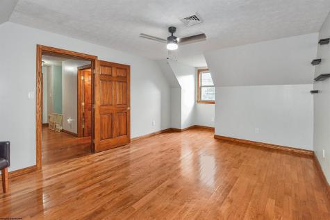 102 Saffel Hill Drive Grafton WV 26354