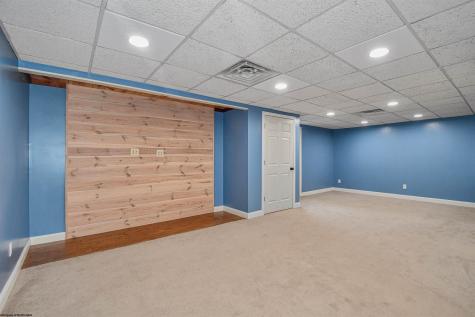 102 Saffel Hill Drive Grafton WV 26354