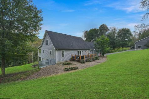102 Saffel Hill Drive Grafton WV 26354