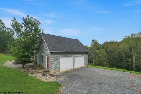102 Saffel Hill Drive Grafton WV 26354