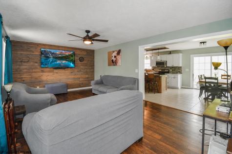 102 Saffel Hill Drive Grafton WV 26354