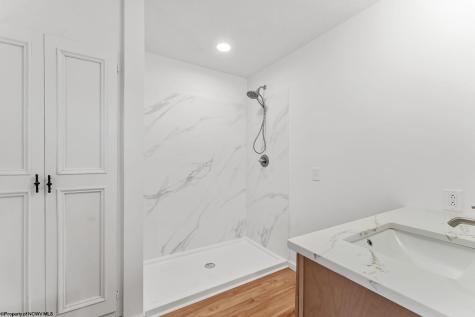 932 Linton Road Independence WV 26374
