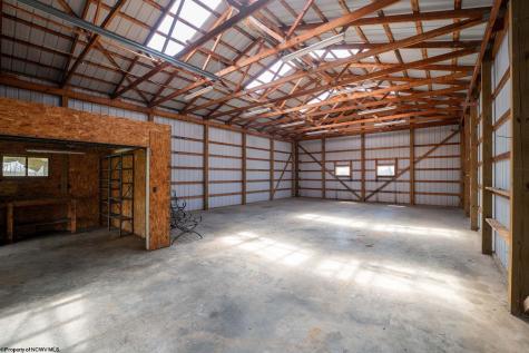 932 Linton Road Independence WV 26374