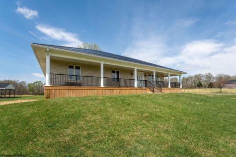 932 Linton Road Independence WV 26374