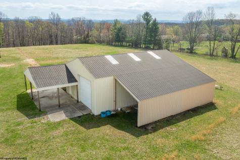 932 Linton Road Independence WV 26374