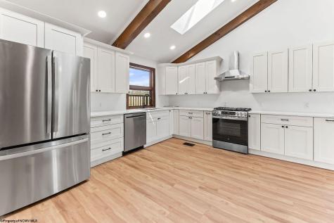 932 Linton Road Independence WV 26374