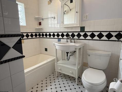 1201 Peacock Lane Fairmont WV 26554