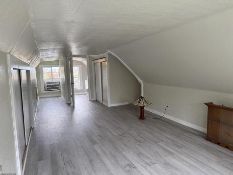 1201 Peacock Lane Fairmont WV 26554