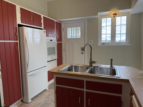 1201 Peacock Lane Fairmont WV 26554