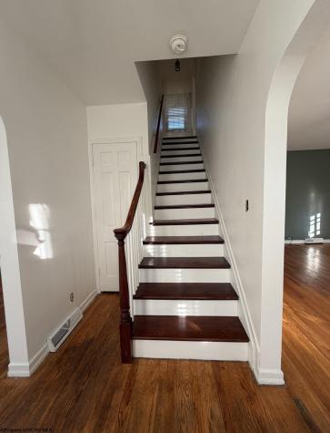 859 Winter Avenue Weston WV 26452