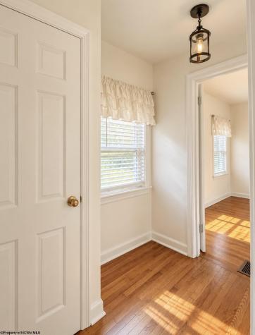 859 Winter Avenue Weston WV 26452