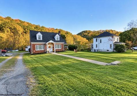 859 Winter Avenue Weston WV 26452