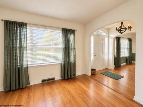 859 Winter Avenue Weston WV 26452