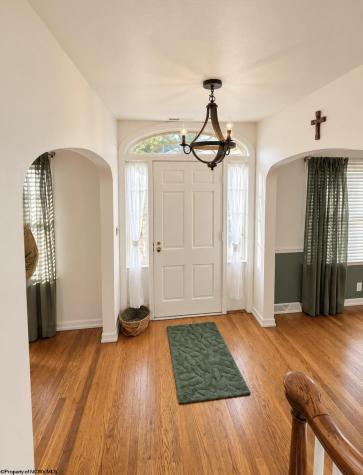 859 Winter Avenue Weston WV 26452