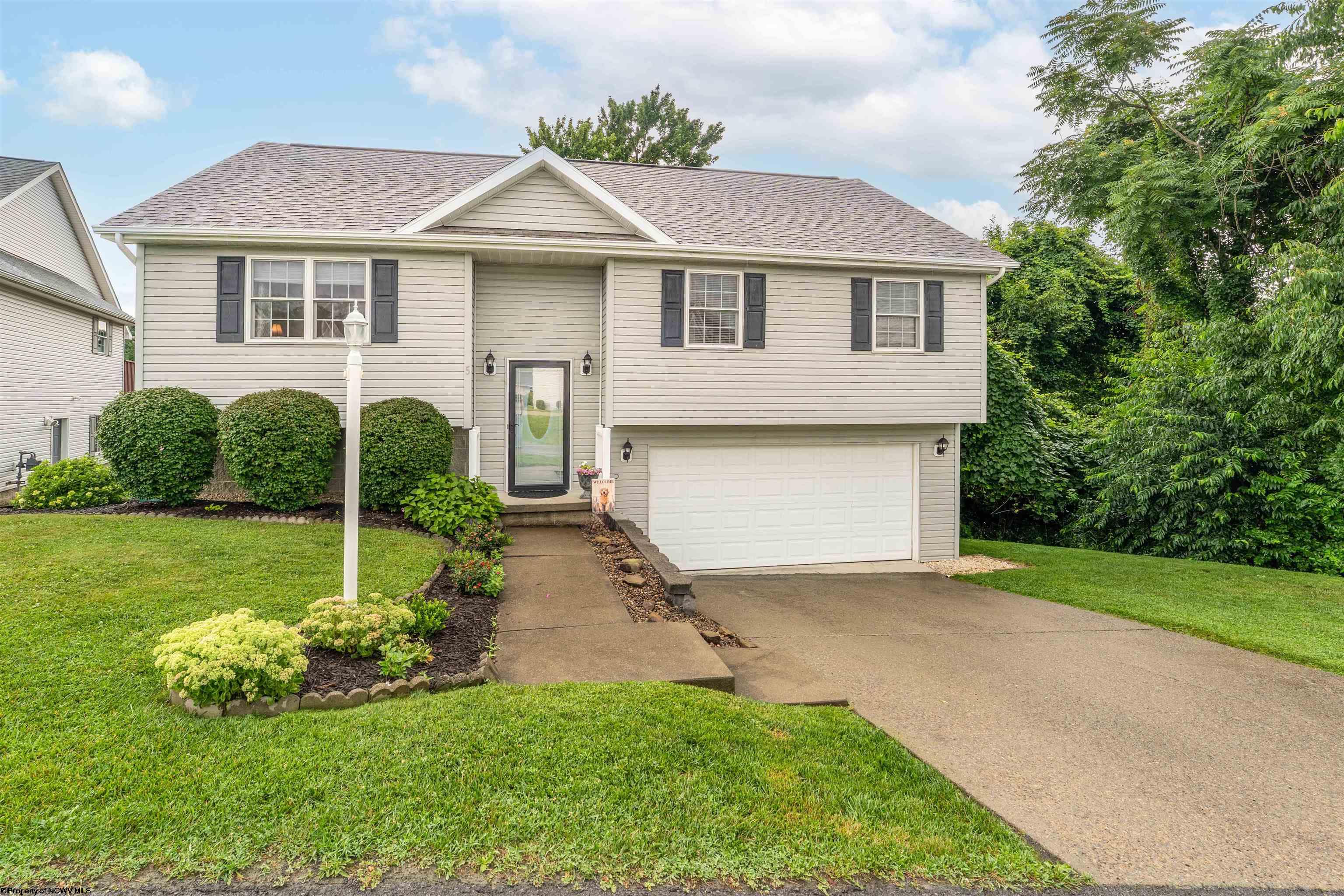 5 Monument Lane Morgantown WV 26508