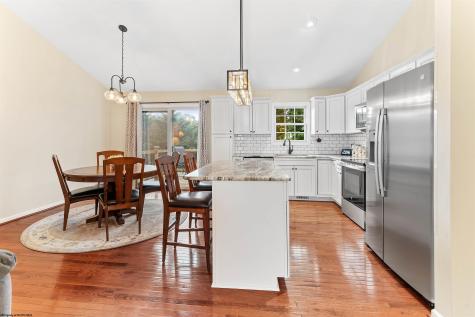 5 Monument Lane Morgantown WV 26508