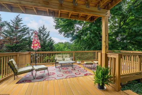 5 Monument Lane Morgantown WV 26508