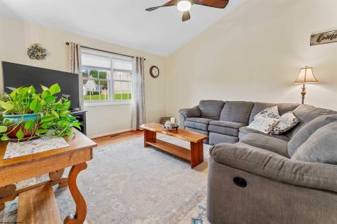 5 Monument Lane Morgantown WV 26508