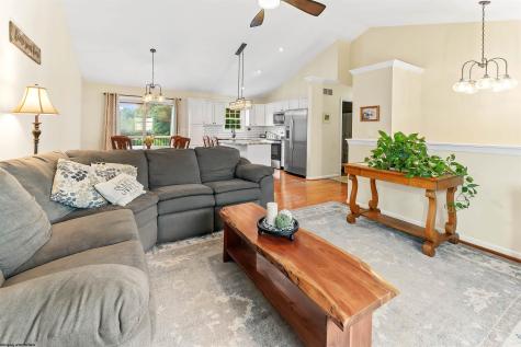 5 Monument Lane Morgantown WV 26508