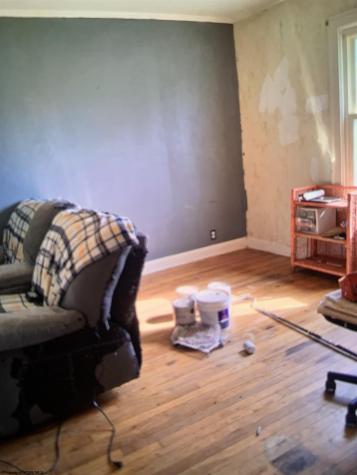 4564 S Calhoun Highway Grantsville WV 26147