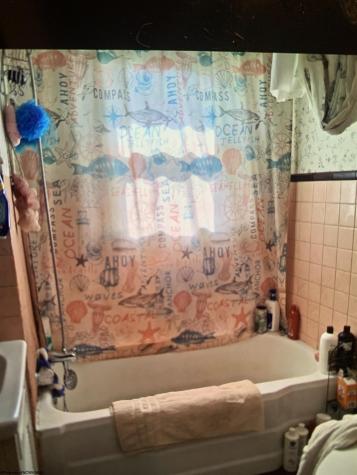 4564 S Calhoun Highway Grantsville WV 26147