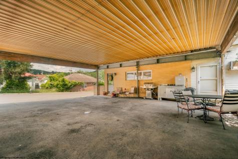 2141 Front Street Bayard WV 26707