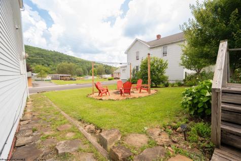 2141 Front Street Bayard WV 26707
