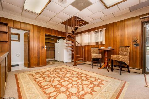 2141 Front Street Bayard WV 26707