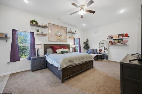 4626 Fairmont Road Rivesville WV 26588