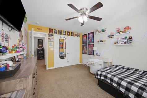 4626 Fairmont Road Rivesville WV 26588