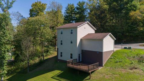 4626 Fairmont Road Rivesville WV 26588