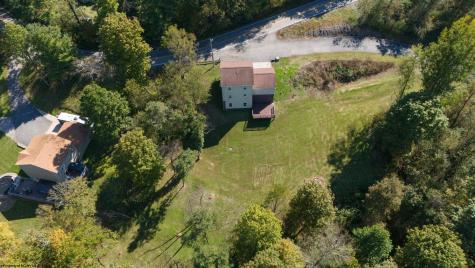 4626 Fairmont Road Rivesville WV 26588