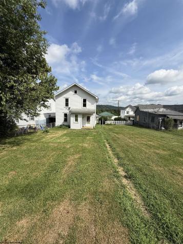 324 Fowler Avenue Clarksburg WV 26301