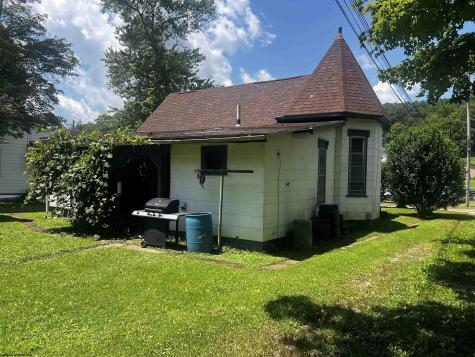 64 Carolina Avenue Salem WV 26426