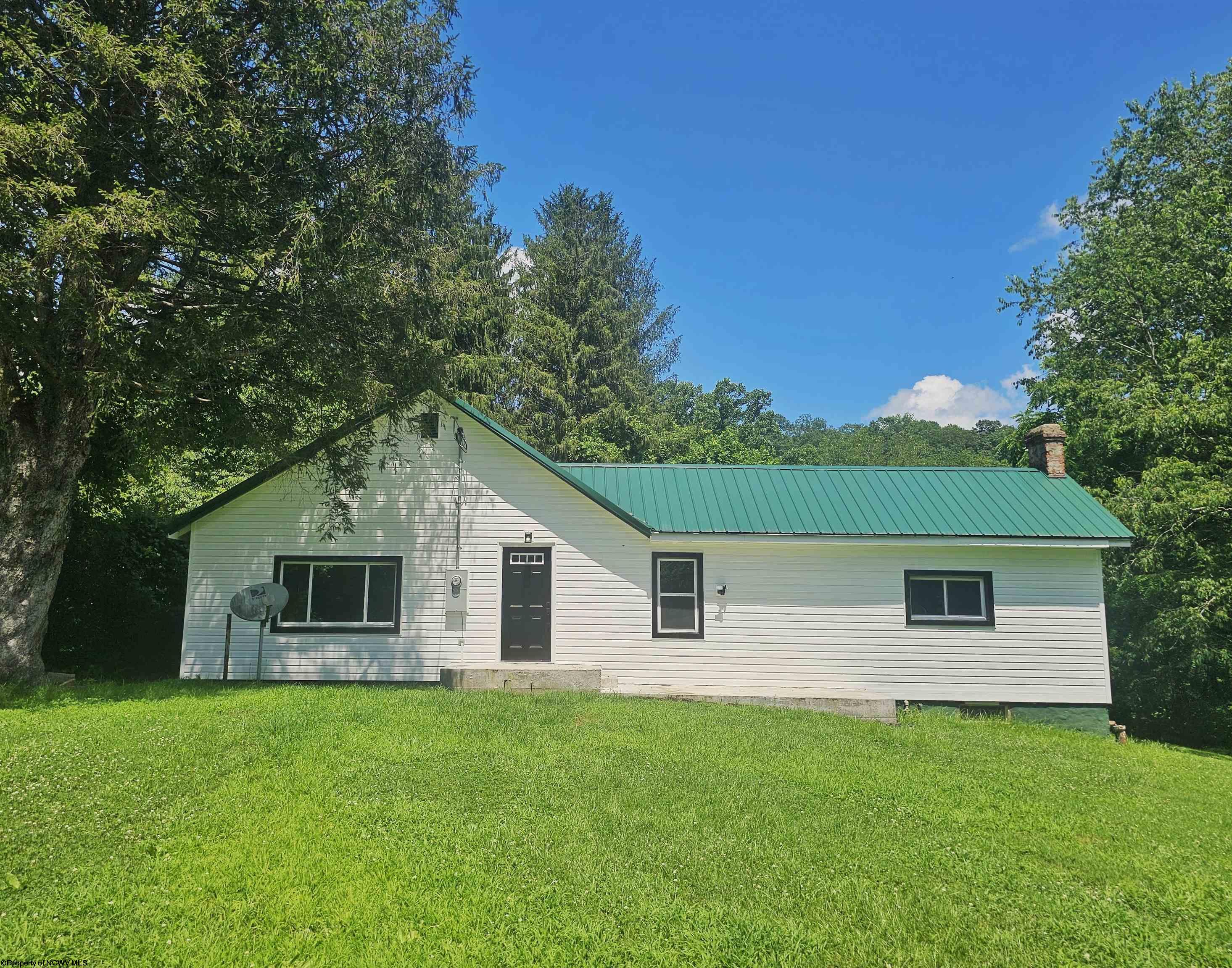 195 Robey Hollow Road Lumberport WV 26386