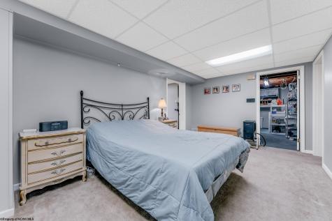 756 Mountain View Place Morgantown WV 26501