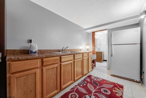 756 Mountain View Place Morgantown WV 26501