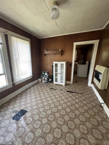 360 Oak Street Burnsville WV 26335