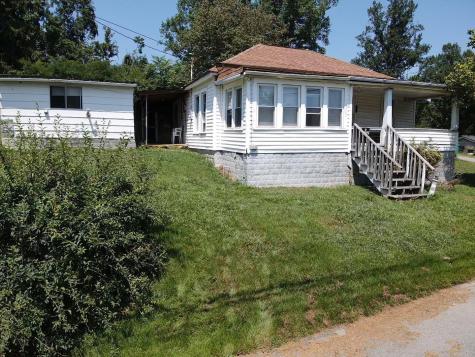 360 Oak Street Burnsville WV 26335