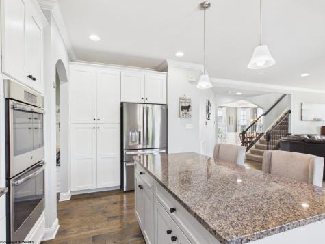 90 Falling Water Lane Morgantown WV 26508
