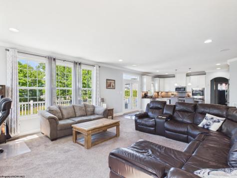 90 Falling Water Lane Morgantown WV 26508